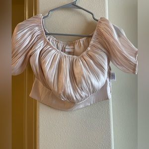 Super cute dressy crop! Women’s size small. Lovers and friends!